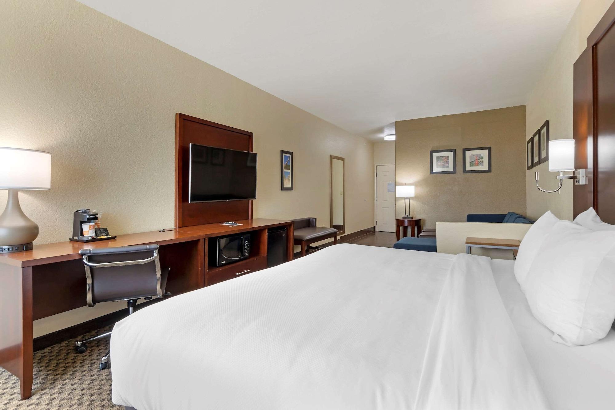 Hotel Comfort & Near Six Flags & Medical Center