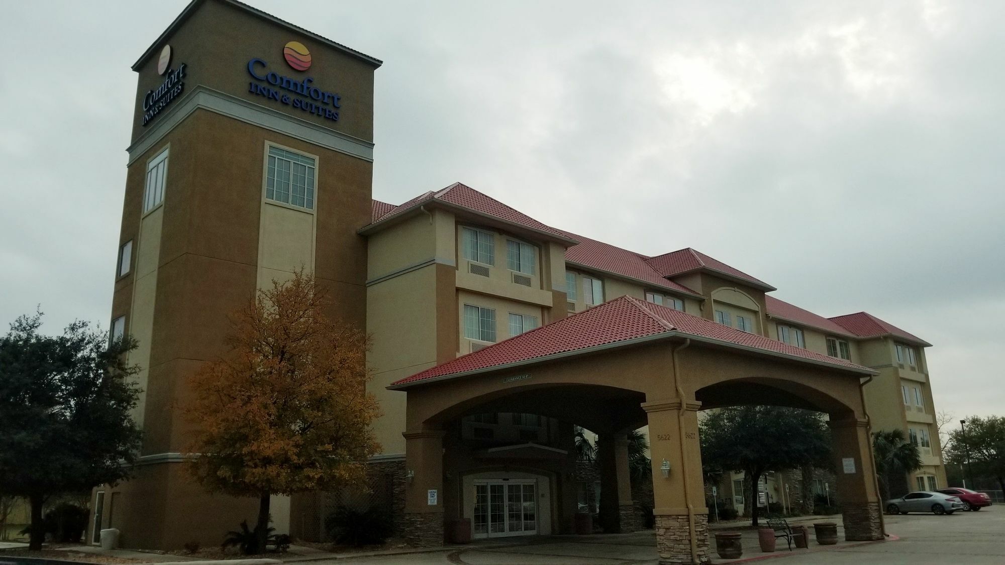 Comfort & Near Six Flags & Medical Center Hotel